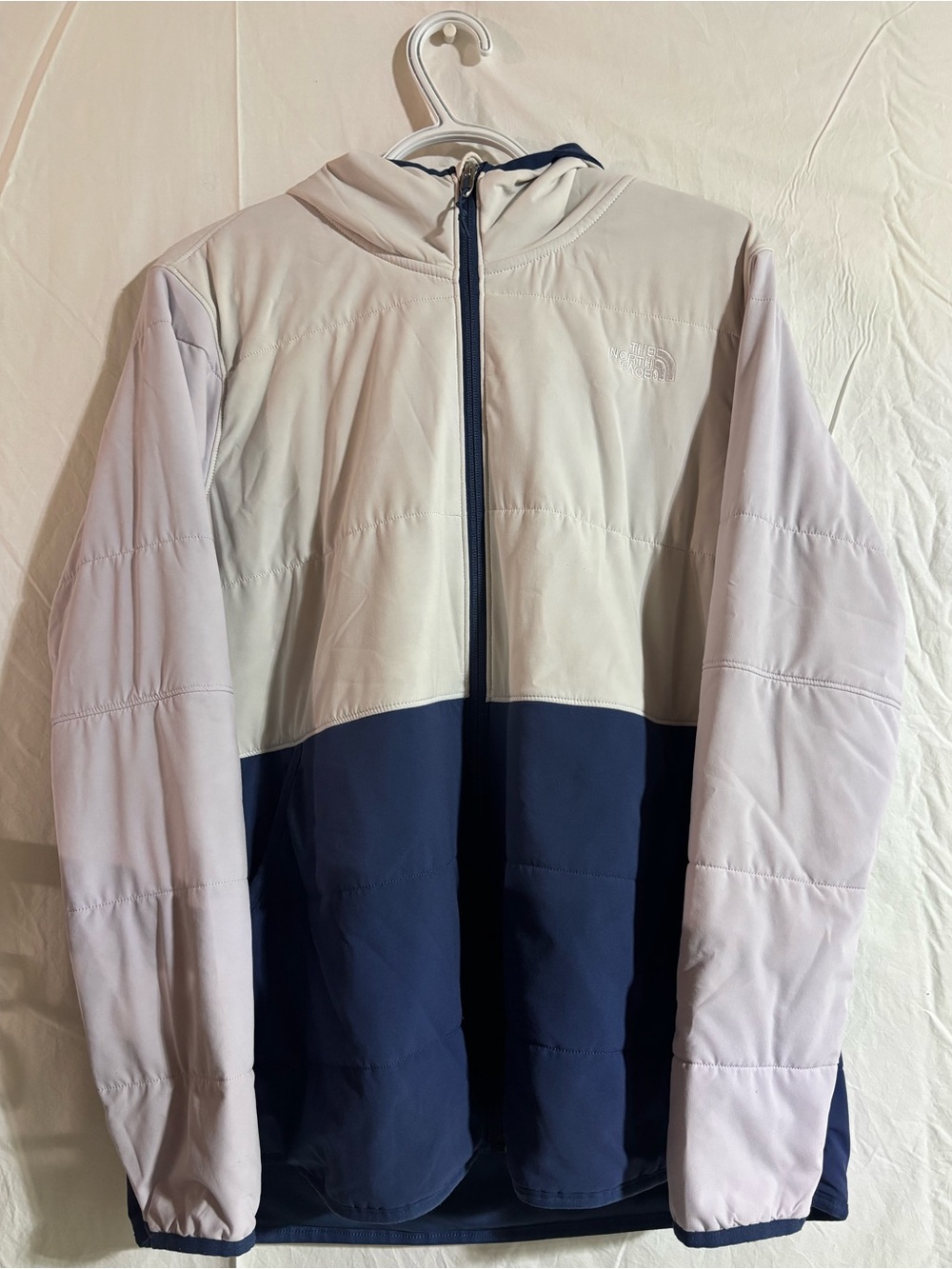 The North Face womens Two-Tone Navy and Light Gray Hooded Puffer Jacket